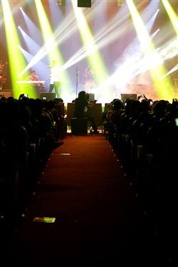 گزارش تصویری از کنسرت «محسن یگانه» در تهران