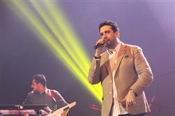 گزارش تصویری از کنسرت «امید حاجیلی» در تهران