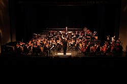 گزارش تصویری از کنسرت «ارکستر سمفونیک و کر آیسو» در تهران