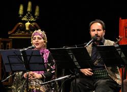 مریم امیرجلالی، پرستو صالحی و حدیث فولادوند به تماشای کنسرت گروه «مهروزان» نشستند