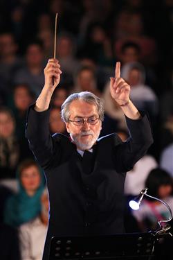 آغاز هفته دفاع مقدس با آوای مقاومت در «طهران قدیم»