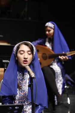 استقبال دوستداران موسیقی از اجرای ارکستر پارس در تالار وحدت 