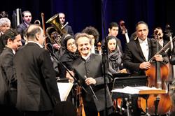 ارکستر سمفونیک تهران «سرزمین دلاوران» را اجرا کرد