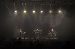 موسیقی الکترونیک گروه «شیلر» در تهران اجرا شد 