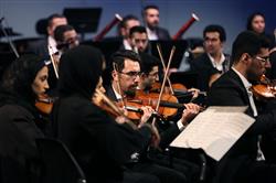 هم‌نوایی سالار عقیلی با ارکستر ملی ایران در تالار وحدت